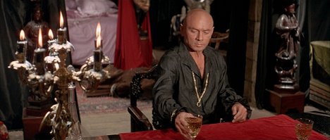 Yul Brynner - The Light at the Edge of the World - Van film