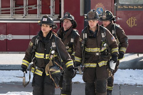Miranda Rae Mayo, David Eigenberg, Jesse Spencer - Chicago Fire - What Happened to Courtney - Photos