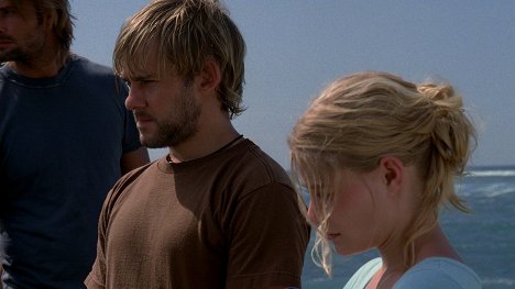 Dominic Monaghan, Emilie de Ravin - Lost - Ein höheres Ziel - Filmfotos