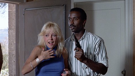 Linnea Quigley, Clyde Talley II - Witchtrap - Do filme