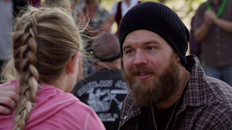 Ryan Hurst - Sons of Anarchy - Giving Back - Photos