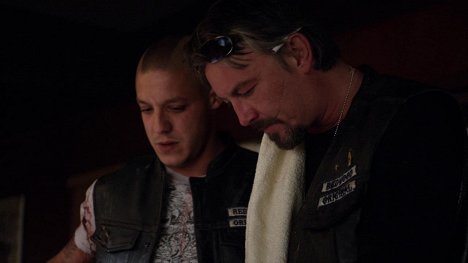 Theo Rossi, Tommy Flanagan - Sons of Anarchy - Hell Followed - Photos