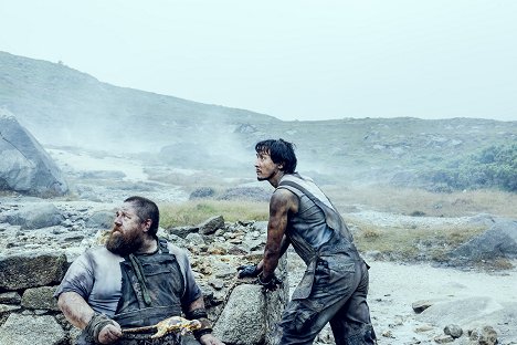 Nick Frost, Daniel Wu Yin-cho - Into the Badlands - Chapter VIII: Force of Eagle's Claw - Photos