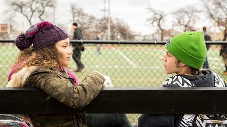 Jaylen Barron, Ethan Cutkosky - Shameless - Chuckie - Filmfotos