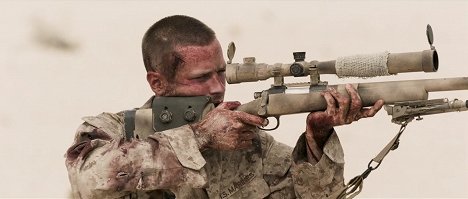 Armie Hammer - Überleben - Ein Soldat kämpft niemals allein - Filmfotos