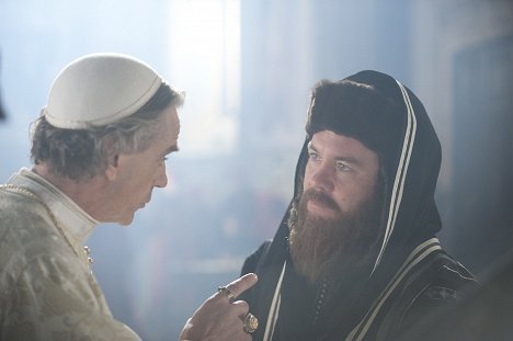 Jeremy Irons, Brendan Cowell - The Borgias - Relics - Photos