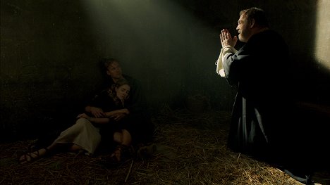 Steve Byers, Brittany Bristow, John Rhys-Davies - The Apostle Peter: Redemption - Filmfotos