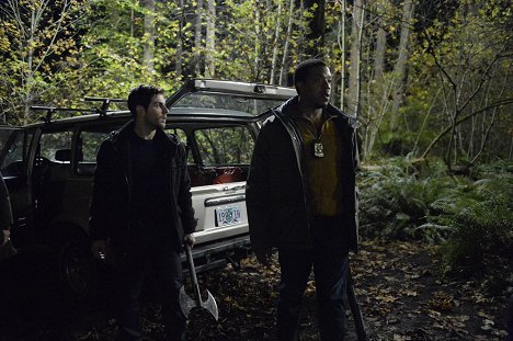 David Giuntoli, Russell Hornsby - Grimm - Tree People - Photos