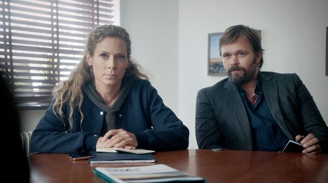 Eva Röse, Joakim Nätterqvist - Maria Wern - Smutsiga avsikter - Film