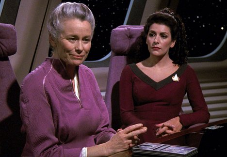 Ellen Geer, Marina Sirtis - Star Trek: The Next Generation - Silicon Avatar - Van film