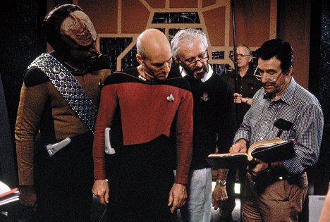 Michael Dorn, Patrick Stewart, Joseph L. Scanlan - Star Trek: La nueva generación - Contagion - Del rodaje