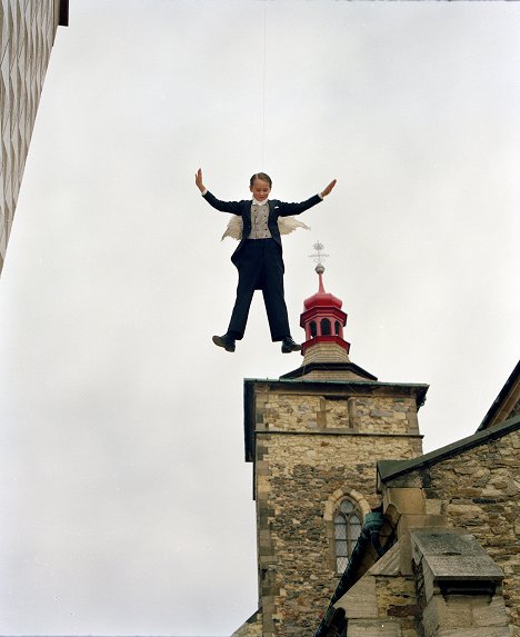 Adam Novák - Bylo nás pět - Cirkus svět - De la película