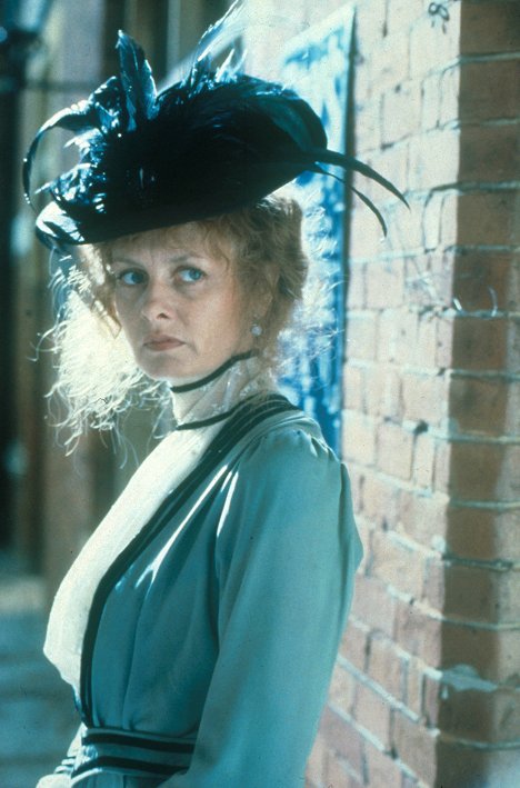 Susan George - Jack the Ripper - Werbefoto