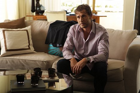 Brett Tucker - Castle - Au service de Sa Majesté - Film