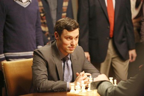 John Francis Daley - Bones - The Master in the Slop - Photos