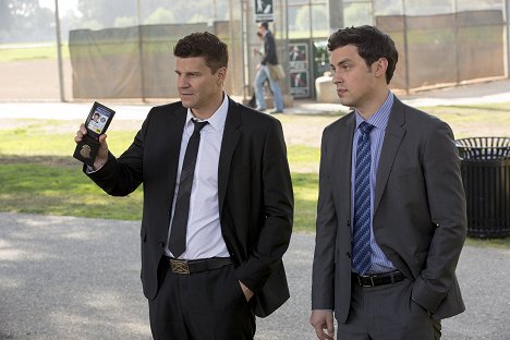 David Boreanaz, John Francis Daley - Sběratelé kostí - Konec vymahače - Z filmu