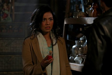 Karen David - Once Upon a Time - A Wondrous Place - Photos