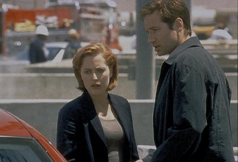 Gillian Anderson, David Duchovny - The X-Files - Salaiset kansiot - The Beginning - Kuvat elokuvasta
