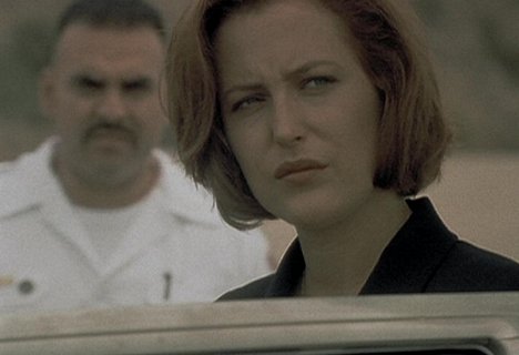 Gillian Anderson - The X-Files - Salaiset kansiot - Drive - Kuvat elokuvasta