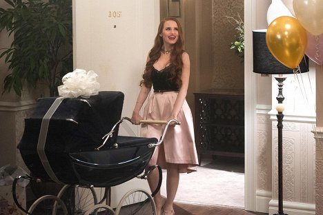 Madelaine Petsch - Riverdale - Chapter Eight: The Outsiders - Photos