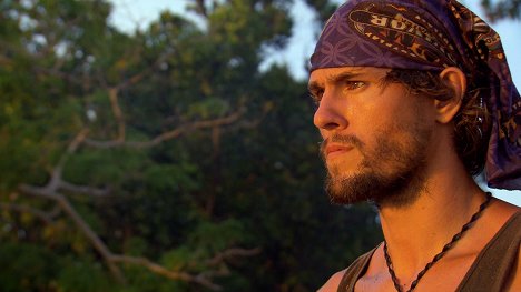 Hayden Moss - Survivor - Blood vs. Water - Kuvat elokuvasta