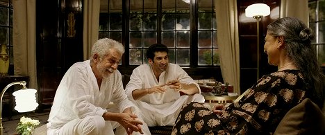 Naseeruddin Shah, Aditya Roy Kapoor - Ok Jaanu - Filmfotos