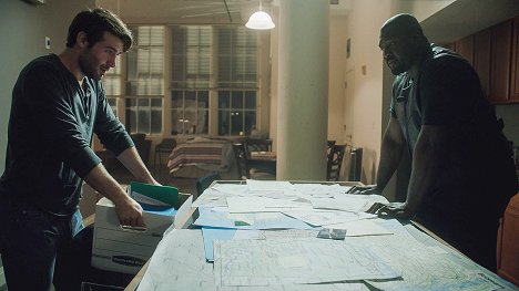James Wolk, Nonso Anozie - Zoo - That Great Big Hill of Hope - Photos