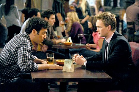 Josh Radnor, Neil Patrick Harris - How I Met Your Mother - Robin 101 - Photos