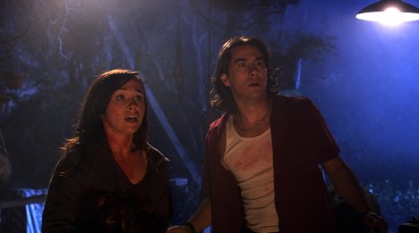 Danielle Harris, James Duval - Evil Undead - Filmfotos