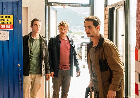 Israel Broussard, Kenny Wormald, Kelly Blatz - Fear the Walking Dead - Bitte nicht stören - Filmfotos