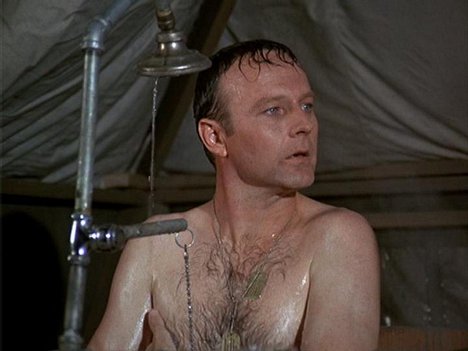 Larry Linville - M*A*S*H - The Ringbanger - Photos