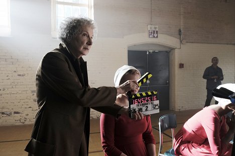 Margaret Atwood - The Handmaid's Tale : La servante écarlate - Defred - Tournage