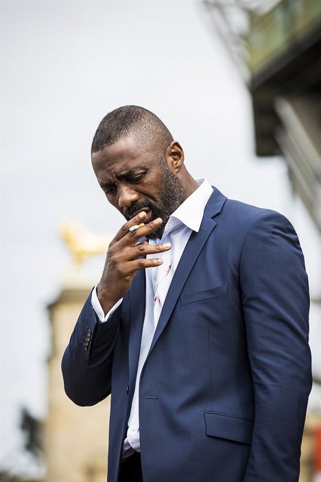 Idris Elba - 100 calles - De la película