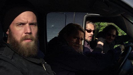 Ryan Hurst, Charlie Hunnam, Tommy Flanagan, Kim Coates - Sons of Anarchy - Le Masque de la haine - Film