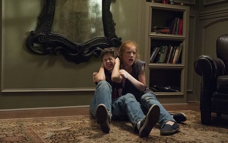 Garrett Ryan, Annalise Basso - Oculus - Kuvat elokuvasta