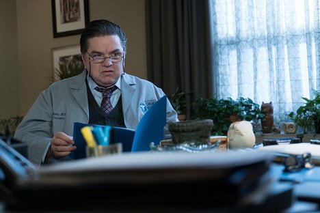 Oliver Platt - Chicago Med - Lebendspende - Filmfotos