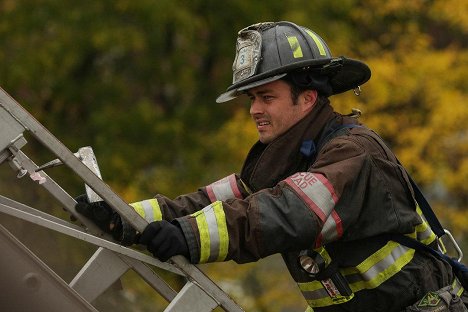 Taylor Kinney - Chicago Fire - Helikopter - Z filmu