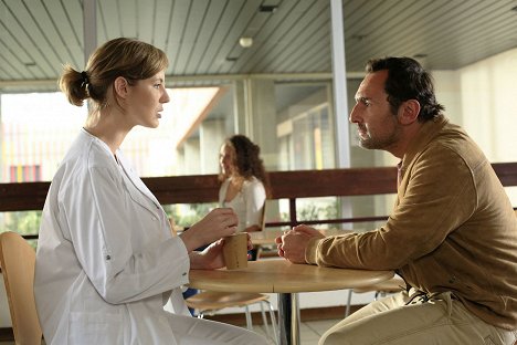 Louise Bourgoin, Gilles Lellouche - Sous le même toit - Photos