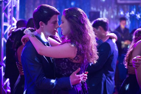 Dylan Minnette, Katherine Langford - 13 Reasons Why - Tape 3, Side A - Photos