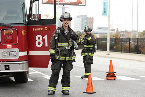 Jesse Spencer - Chicago Fire - Arrest in Transit - Photos