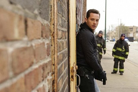 Jesse Lee Soffer - Chicago Fire - Let Him Die - De la película