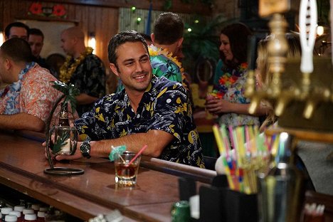 Taylor Kinney - Chicago Fire - Call It Paradise - Photos