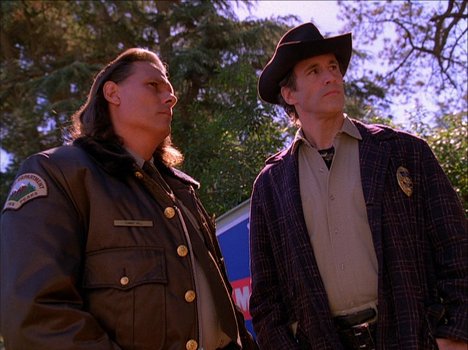 Michael Horse, Michael Ontkean - Twin Peaks - Peto on raudoissa! - Kuvat elokuvasta