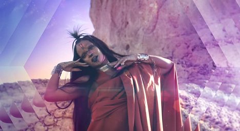 Rihanna - Rihanna - Sledgehammer - Filmfotos