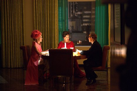 Judy Davis, Jessica Lange, Stanley Tucci - Feud - You Mean All This Time We Could Have Been Friends? - Filmfotos