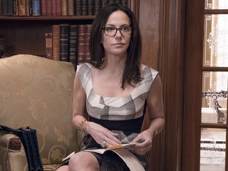 Mary-Louise Parker - Billions - With or Without You - Film