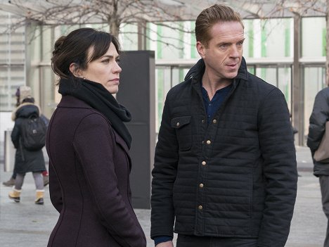 Maggie Siff, Damian Lewis - Billions - With or Without You - Van film