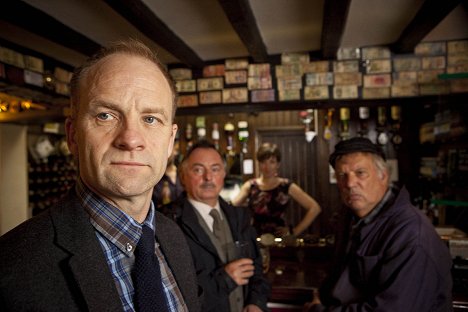Adrian Rawlins, Ron Cook, Kacey Ainsworth - Midsomer Murders - Echoes of the Dead - Photos