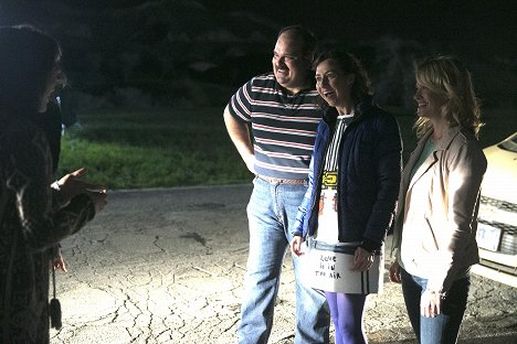 Mel Rodriguez, Kristen Schaal, January Jones - The Last Man on Earth - Gott ist gnädig - Filmfotos