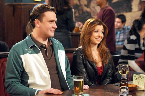 Jason Segel, Alyson Hannigan - How I Met Your Mother - Am Haken - Filmfotos